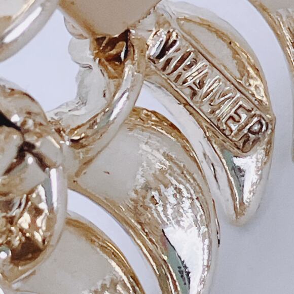 VTG Signed Kramer Mid Century Bracelet Gold Tone Faux Pearl Link Old Hollywood - Picture 7 of 16